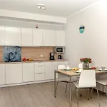 Apartman Right On The Beach,