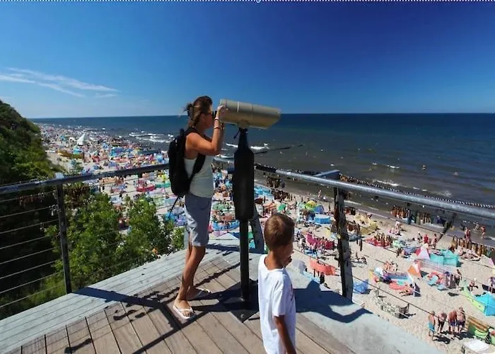 Апартаменты Right On The Beach, Поберово